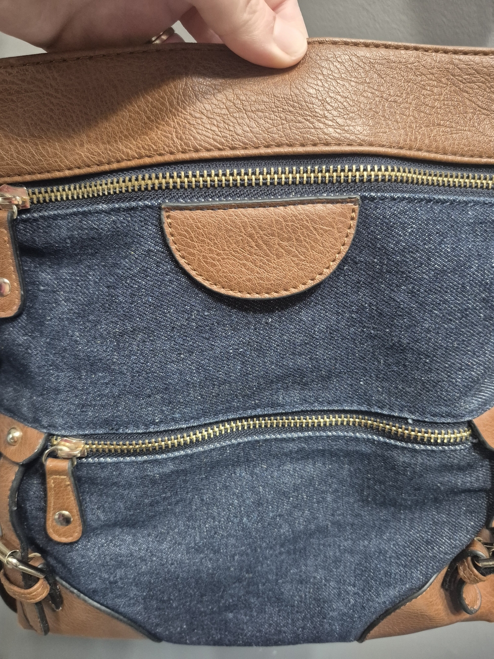 Women’s Crossbody/Shoulder Bag in Dark Blue Denim and Brown Faux Leather - Picture 9 of 12